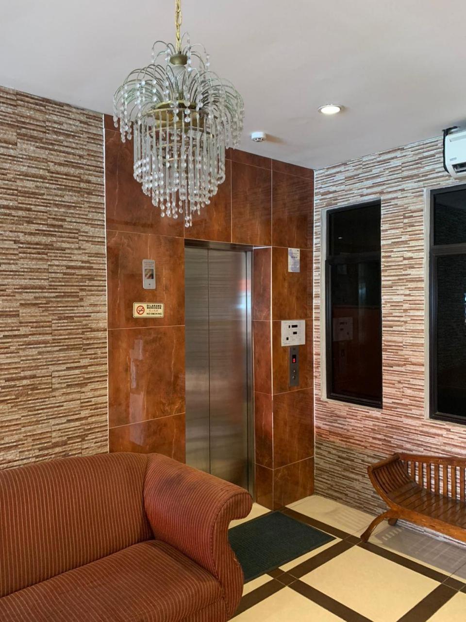 Ag Hotel Penang Гелугор Екстериор снимка